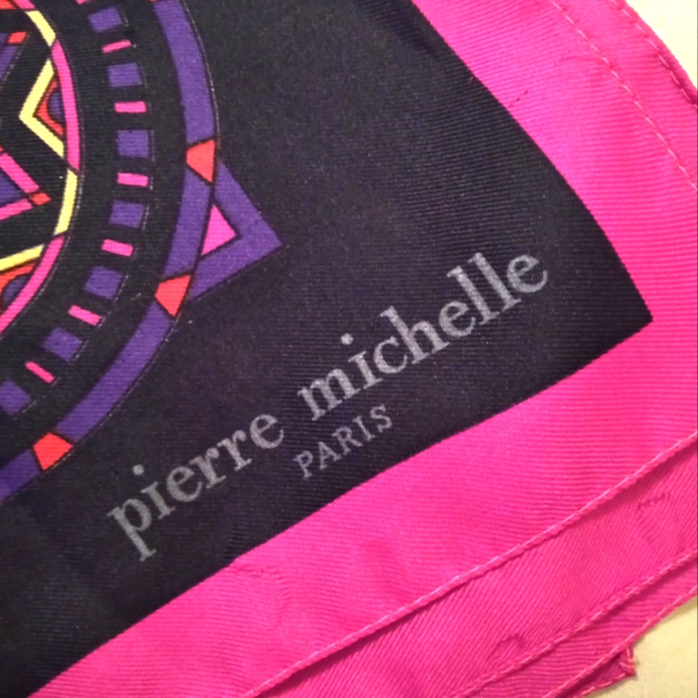 Pierre Michelle Paris Scarf